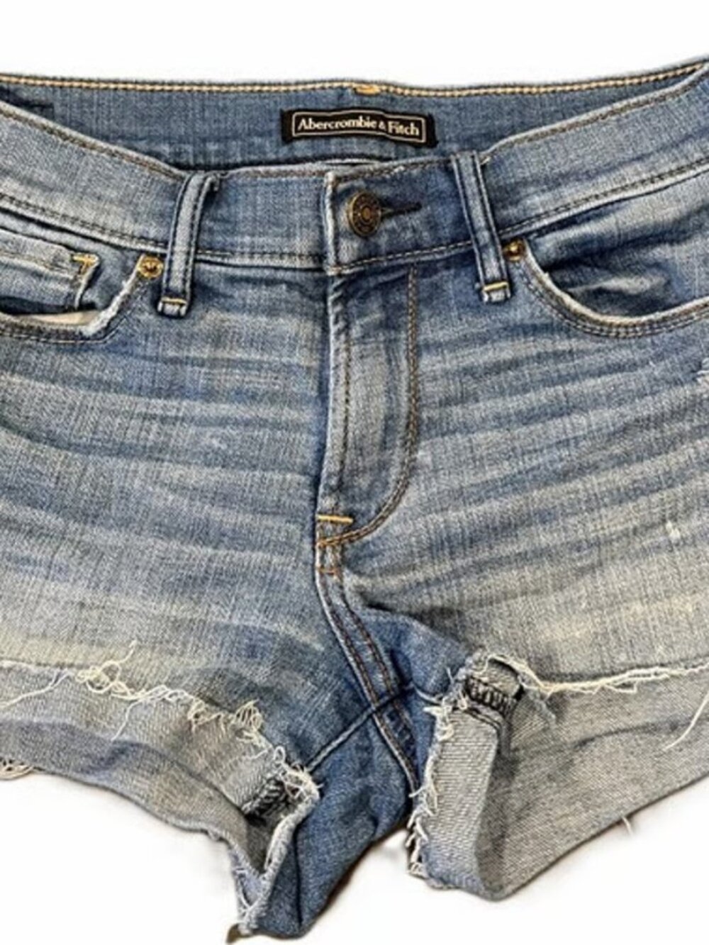 Abercrombie & Fitch Women’s Medium Wash Distressed Denim Shorts Size W25 L2